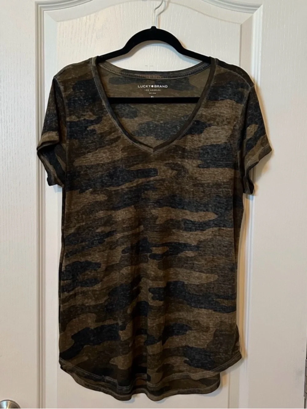 Lucky Brand Olive and Gray Camo V-Neck Short Sleeve Tee - Picture 2 of 3